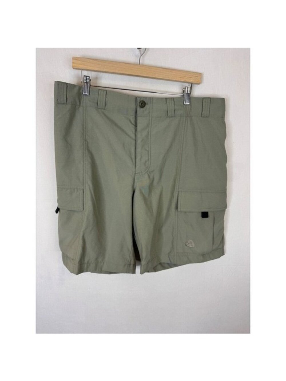Nike ACG Vintage Cargo Shorts Mens Large Sage Green Button Fly F9 SFD Hiking 10"